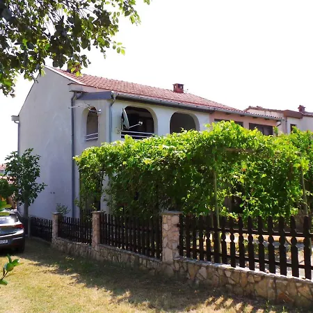 Apartment In Valbandon/istrien 8608 Štinjan